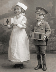 Children fundraising for Belgian Relief Fund 1915